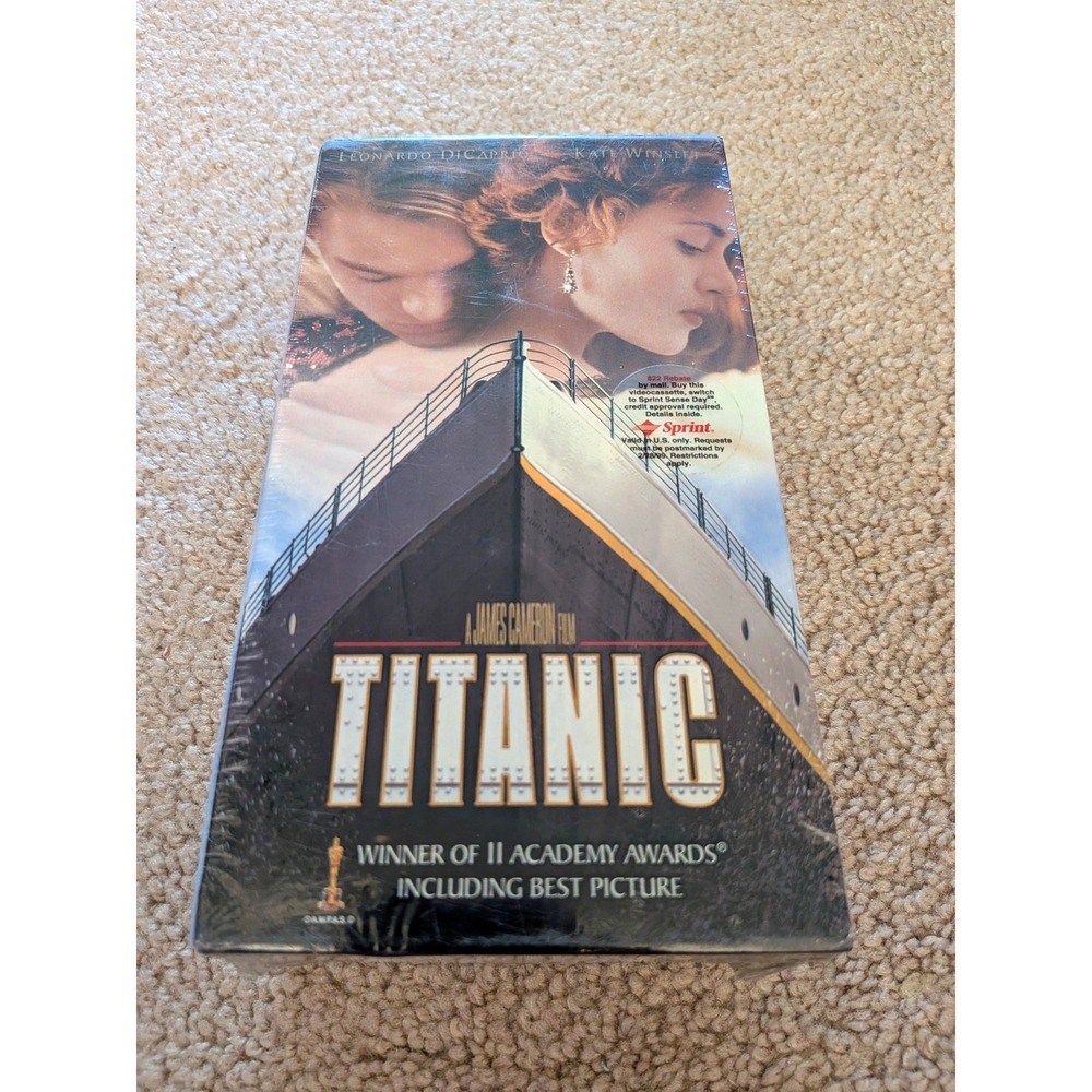 Titanic 1997 VHS Double Tape Set Sealed James Cameron Leonardo DiCaprio